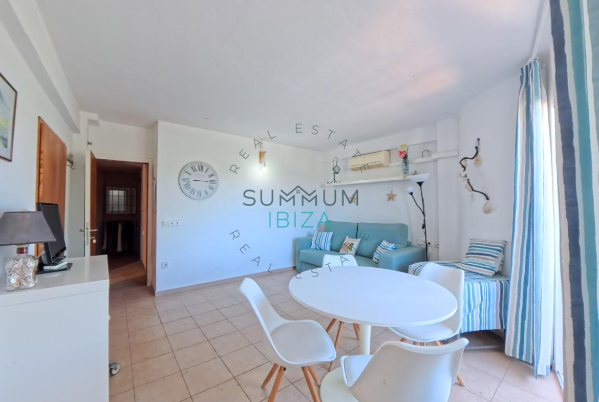 Formentera: Estudio acogedor con terraza en Es Pujols