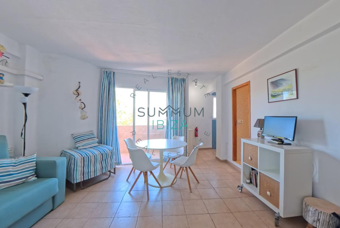 Formentera: Estudio acogedor con terraza en Es Pujols