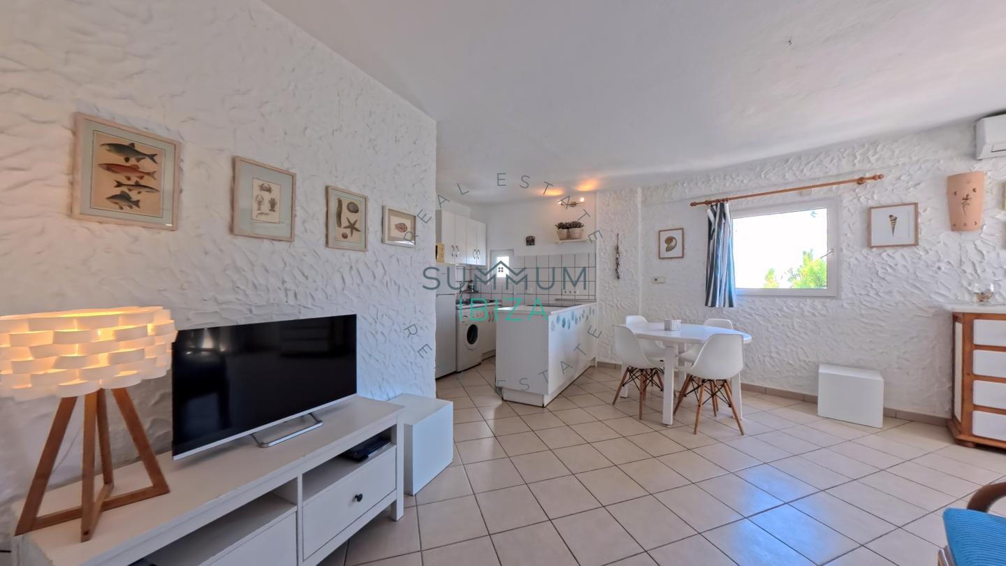 4262835-b66a8b27 Piso junto al mar con Licencia Turística. Formentera.