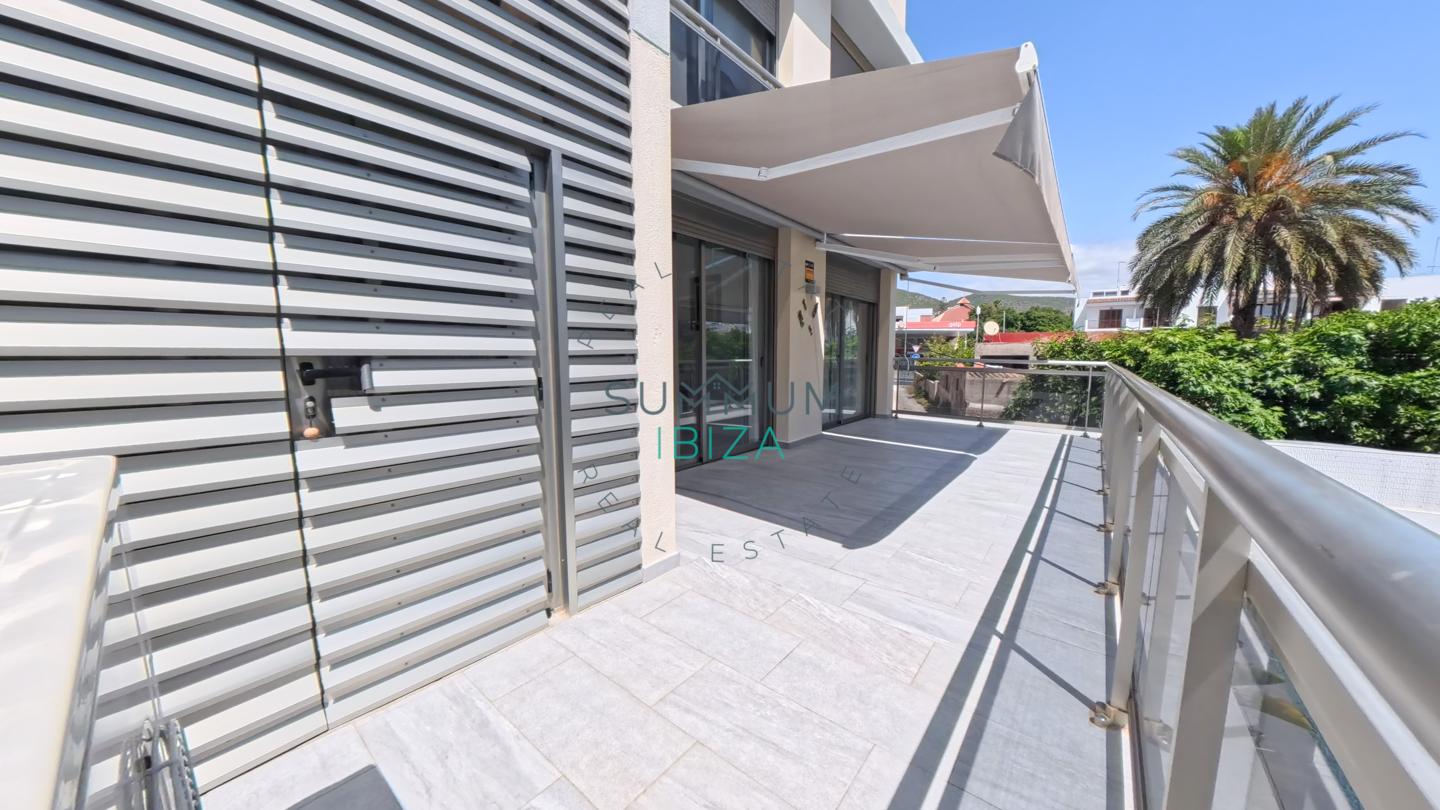 4267216-5b8a2ed5 Piso 2 habitaciones, terraza y parking en Ibiza