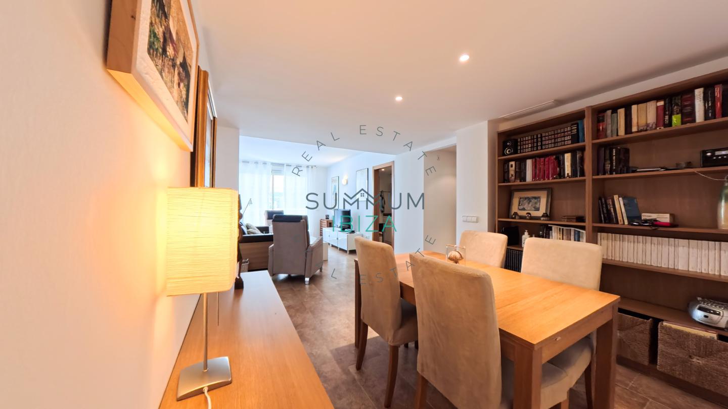 4267216-bb989beb Piso 2 habitaciones, terraza y parking en Ibiza