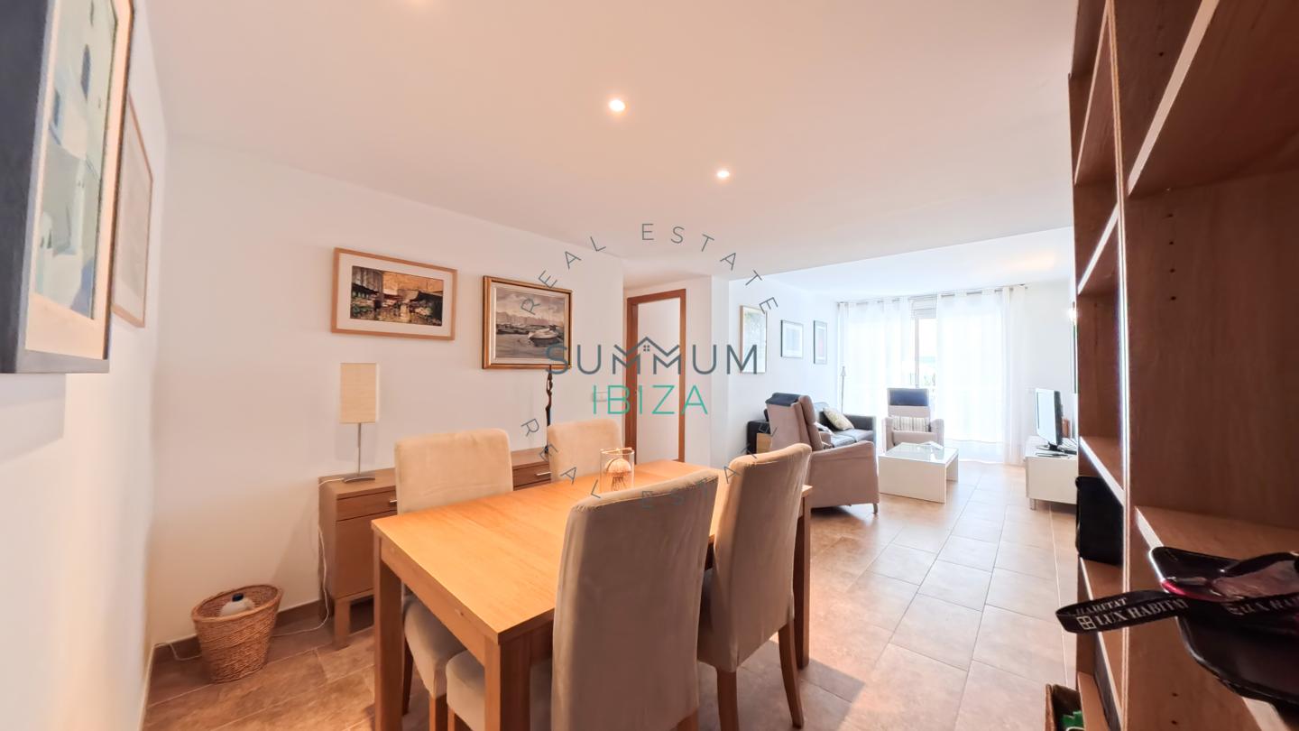 4267216-e9a78e32 Piso 2 habitaciones, terraza y parking en Ibiza