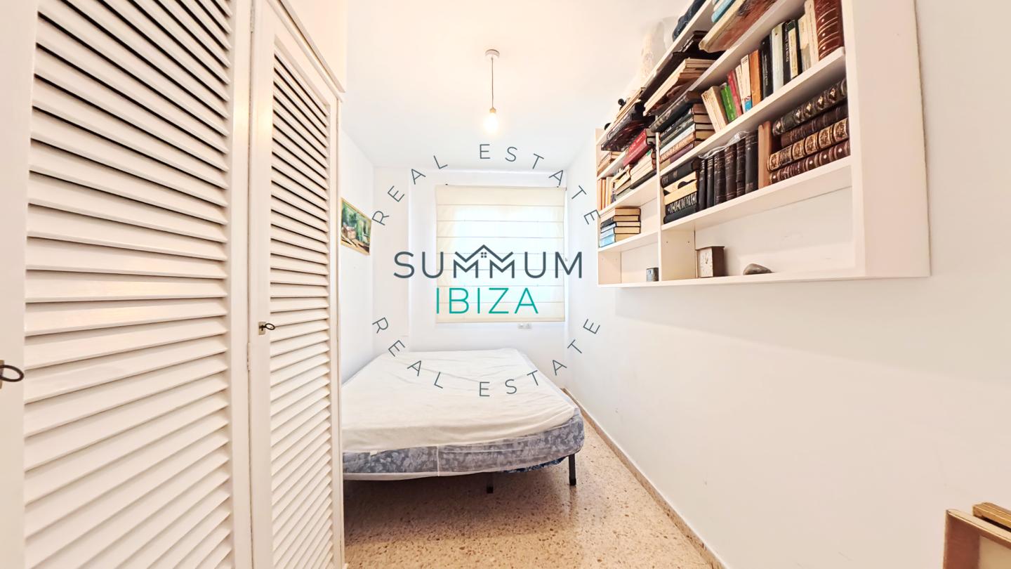 4267234-41abccbb Flat in Eivissa with 112 m2