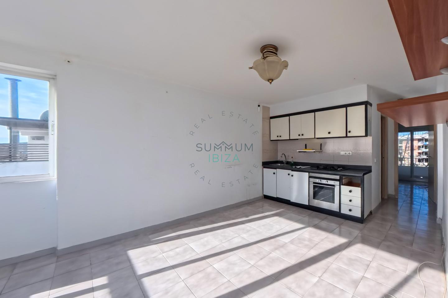 4191767-06ba0e1d Inversores: Piso 2 habitaciones con para reformar en Es Vivé