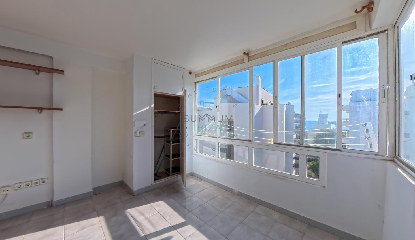 4191767-22faef2b Inversores: Piso 2 habitaciones con para reformar en Es Vivé