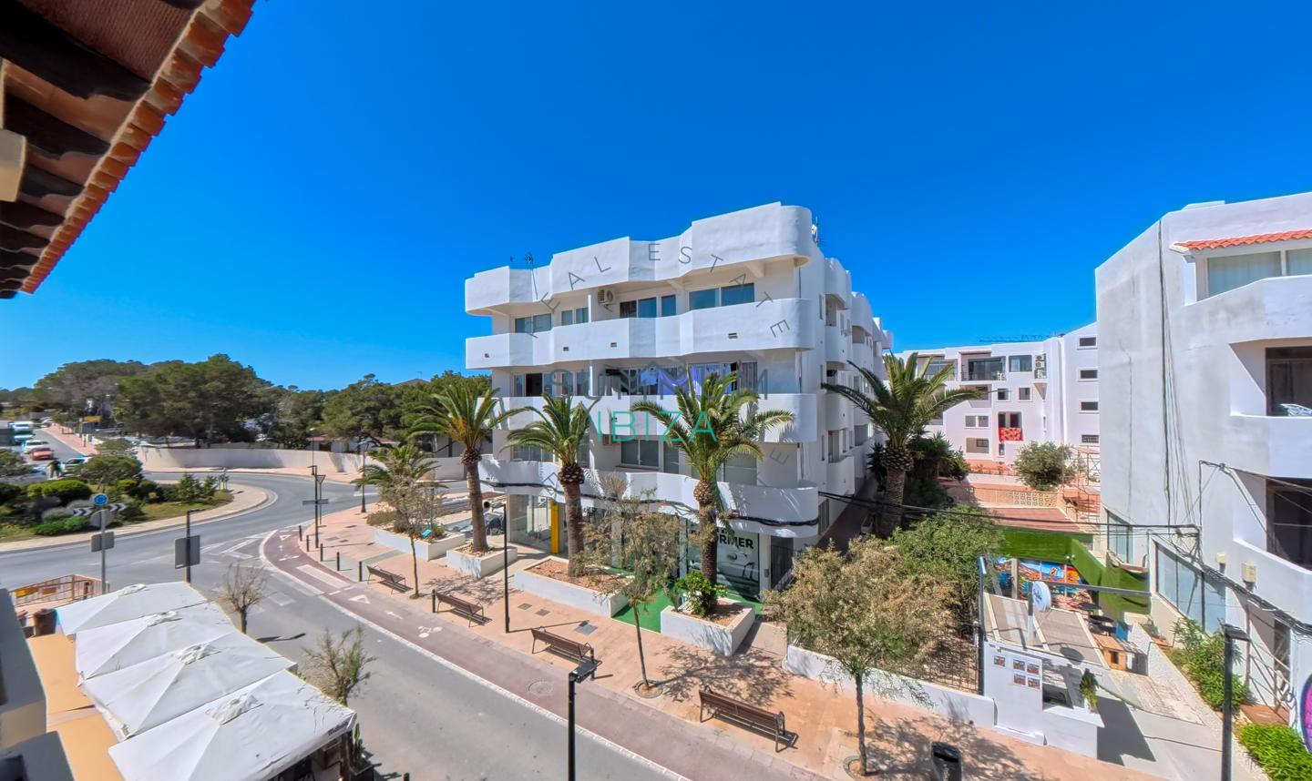 4262825-25887217 Piso con licencia turística en Es Pujols (Formentera)