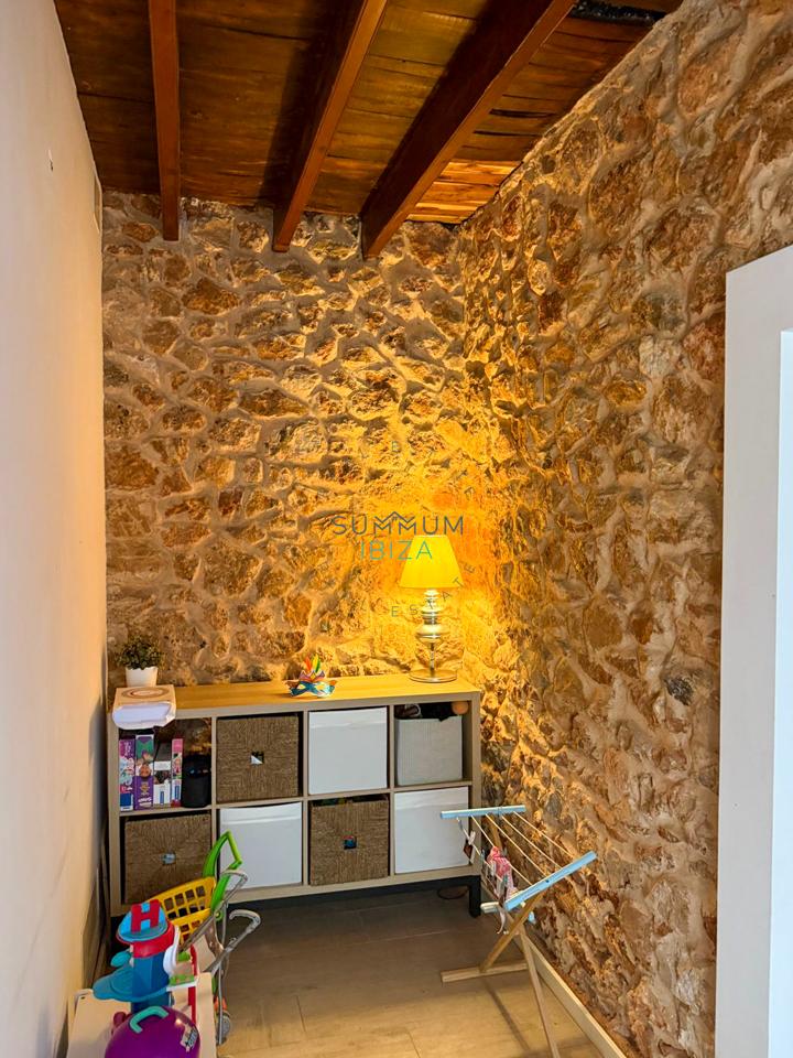 Bonita villa con Piscina cerca de Sant Jordi.