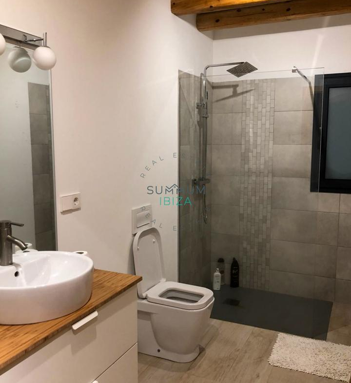 Bonita villa con Piscina cerca de Sant Jordi.