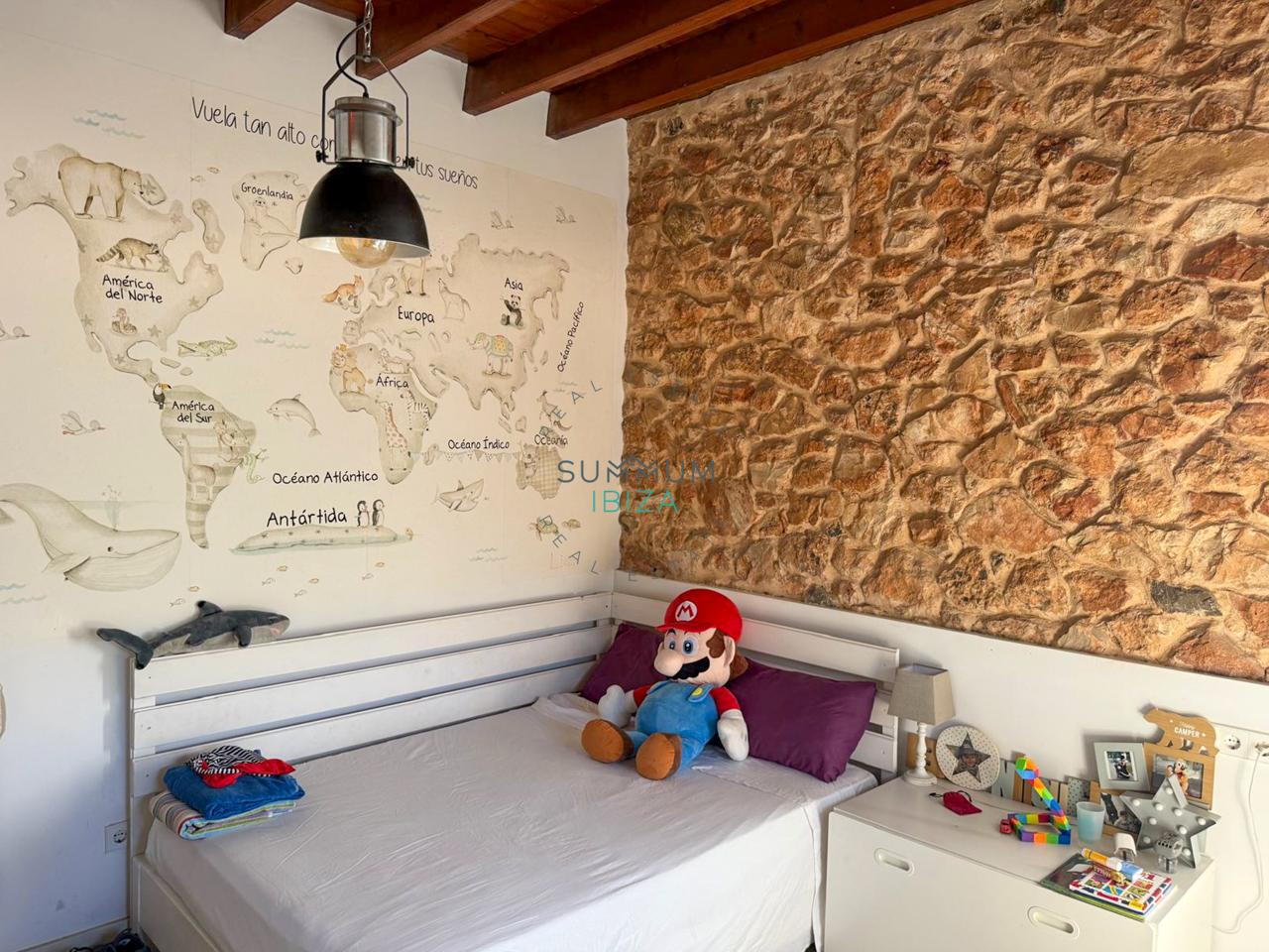 Bonita villa con Piscina cerca de Sant Jordi.