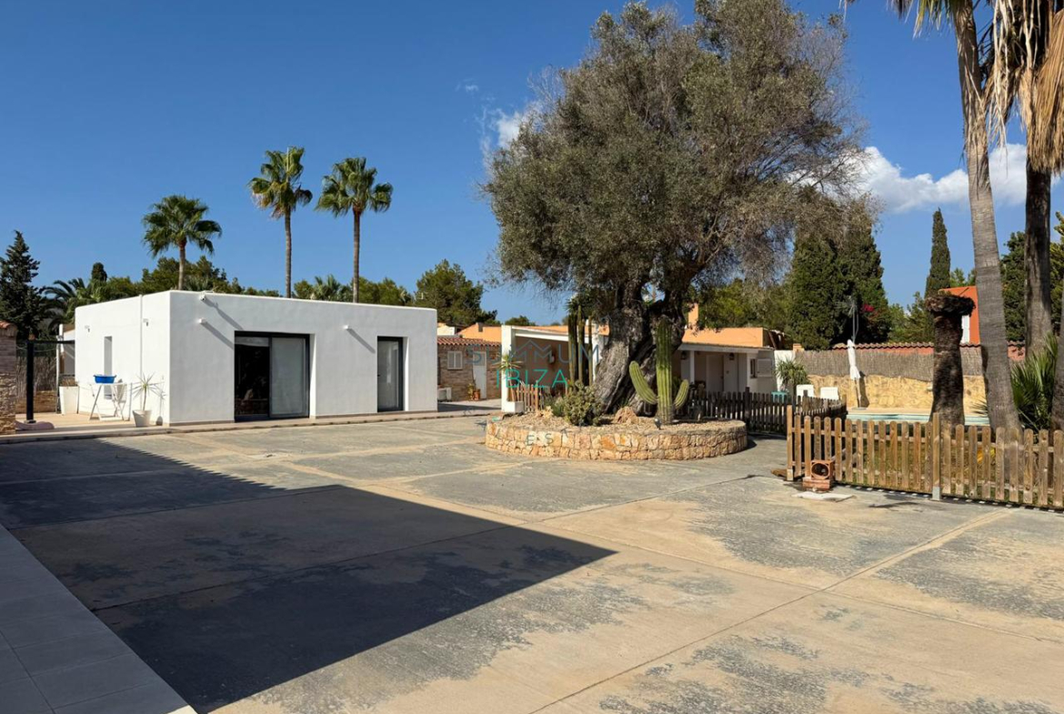 Bonita villa con Piscina cerca de Sant Jordi.