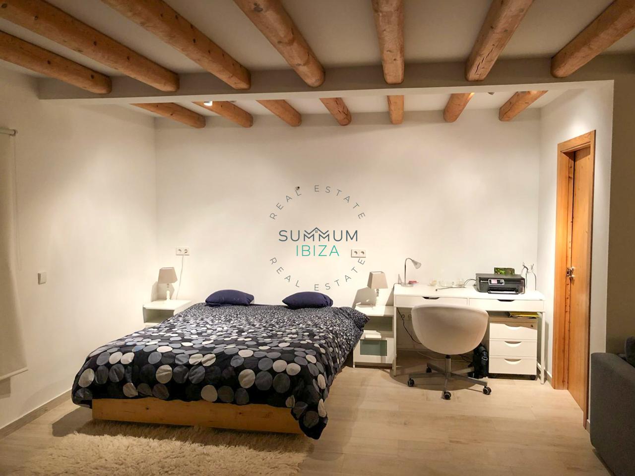 Bonita villa con Piscina cerca de Sant Jordi.
