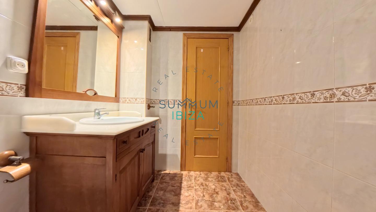 4285652-0cca49f8 Piso en venta en Puig d'en Valls con terraza y parking
