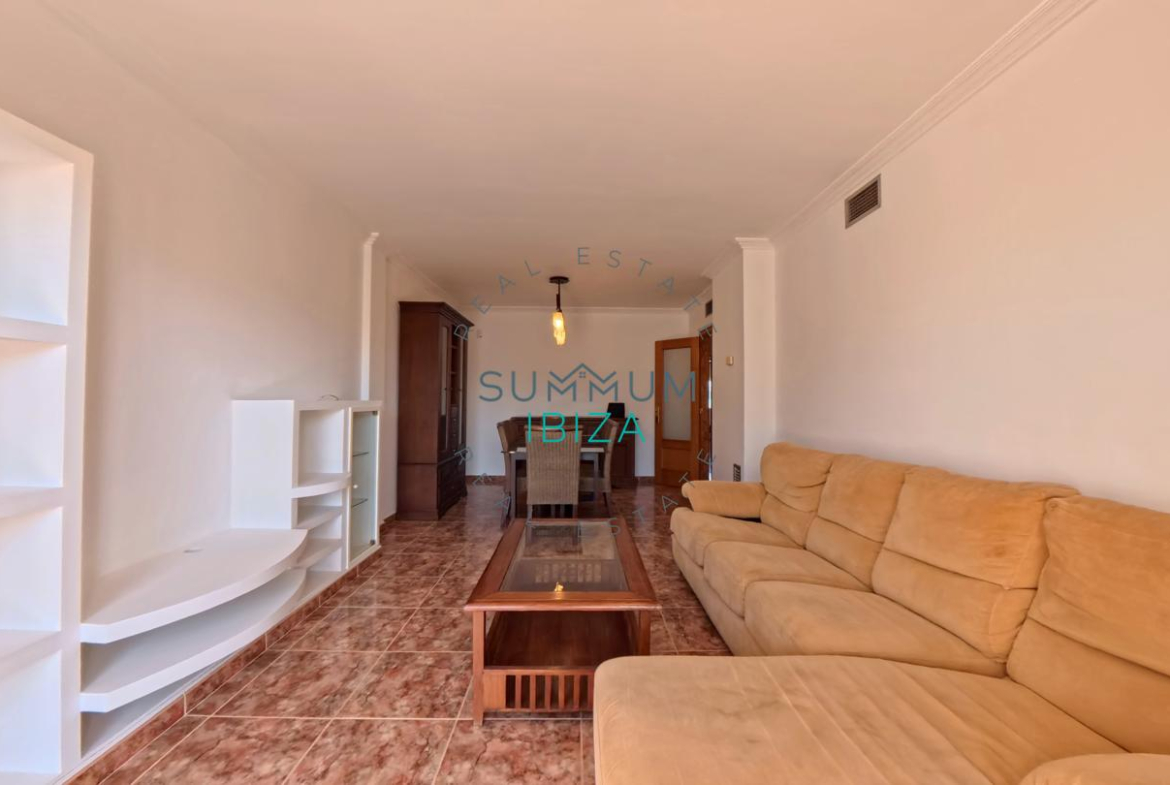 Piso en venta en Puig d'en Valls con terraza y parking
