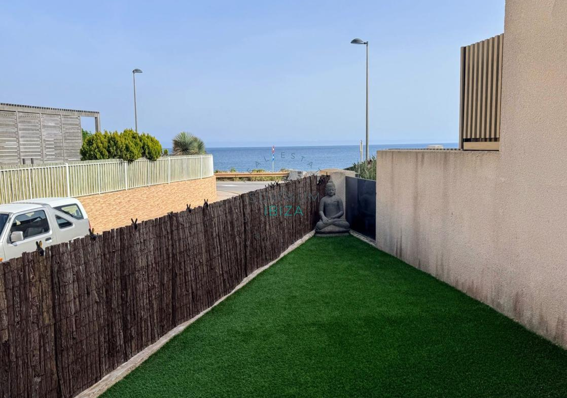 Magnífica Casa junto al mar en Ibiza
