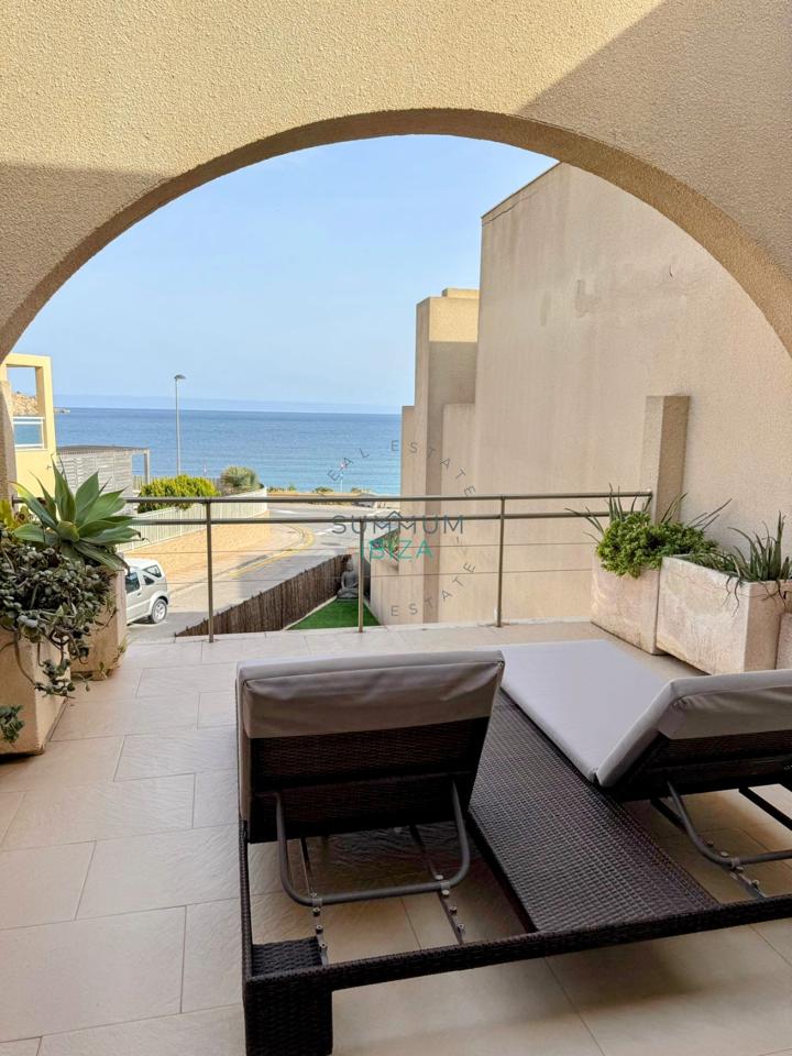 Magnífica Casa junto al mar en Ibiza