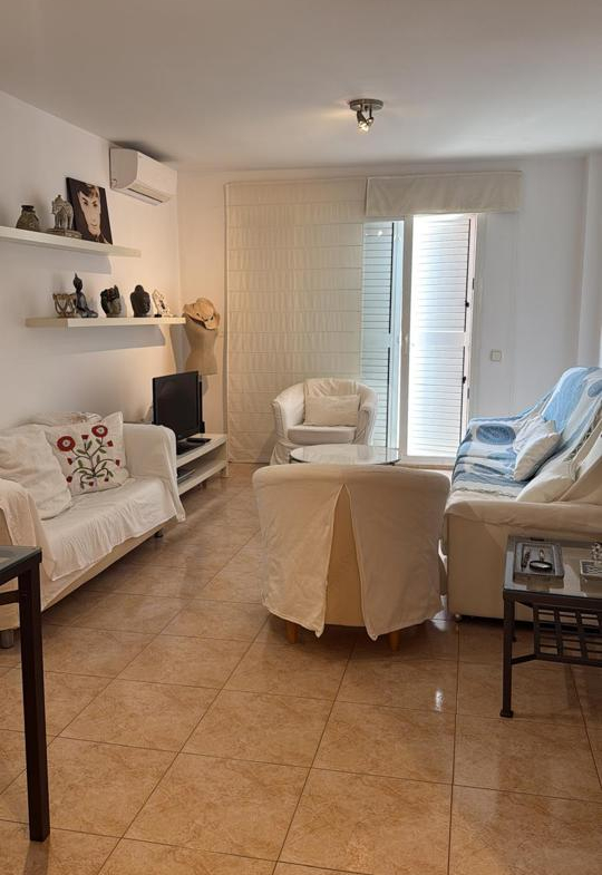 Piso de 3 dormitorios con terraza y solárium en Jesús