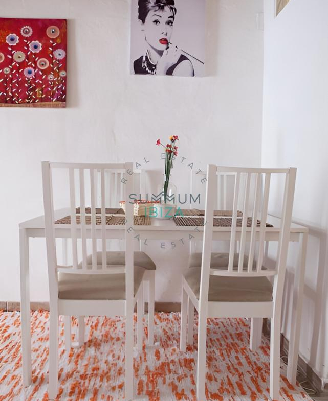 Loft de 1 dormitorio con balcón en la zona histórica de Ibiza