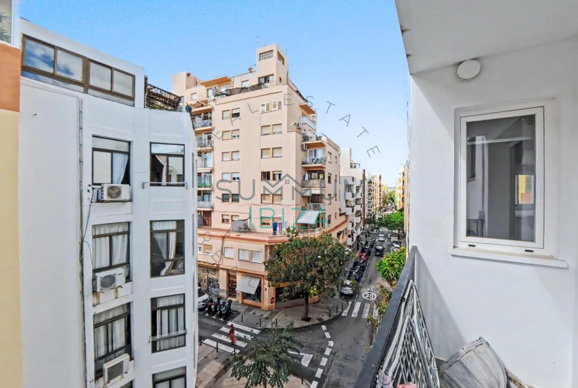 Flat in Eivissa with 94 m2