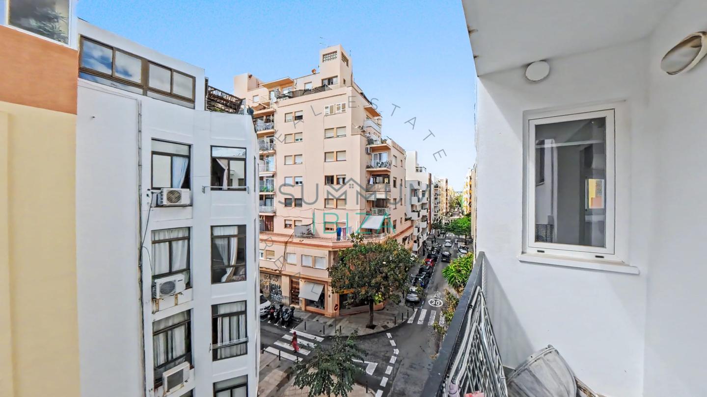 Flat in Eivissa with 94 m2