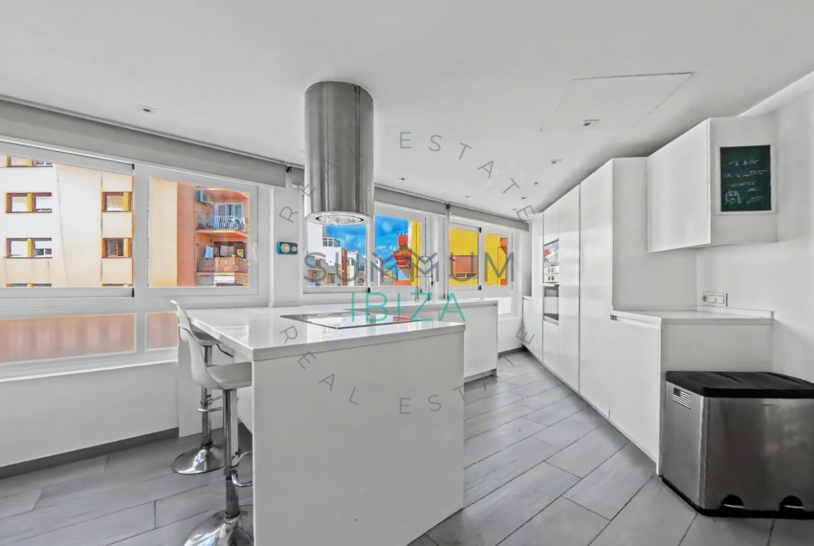 Flat in Eivissa with 94 m2