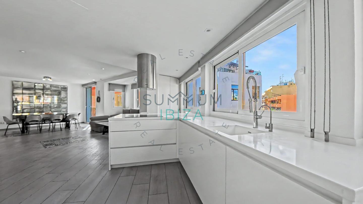 Flat in Eivissa with 94 m2