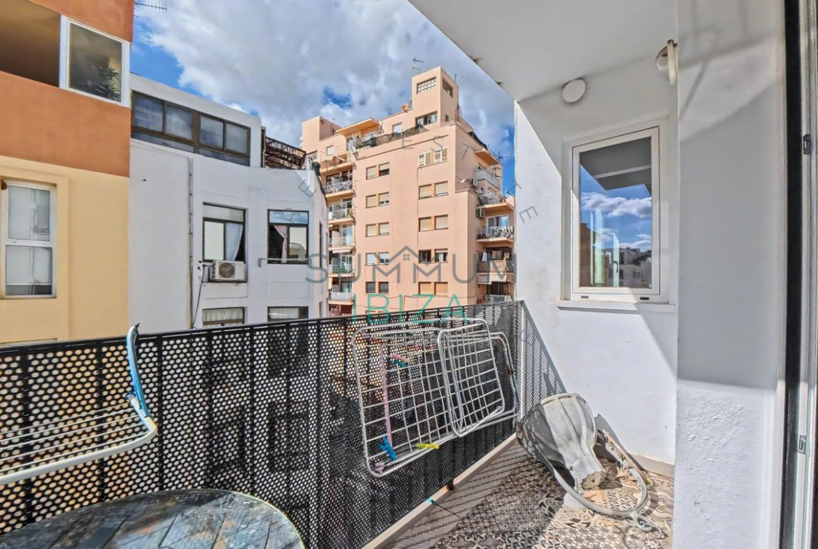 Flat in Eivissa with 94 m2