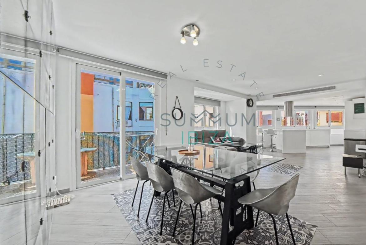 Flat in Eivissa with 94 m2