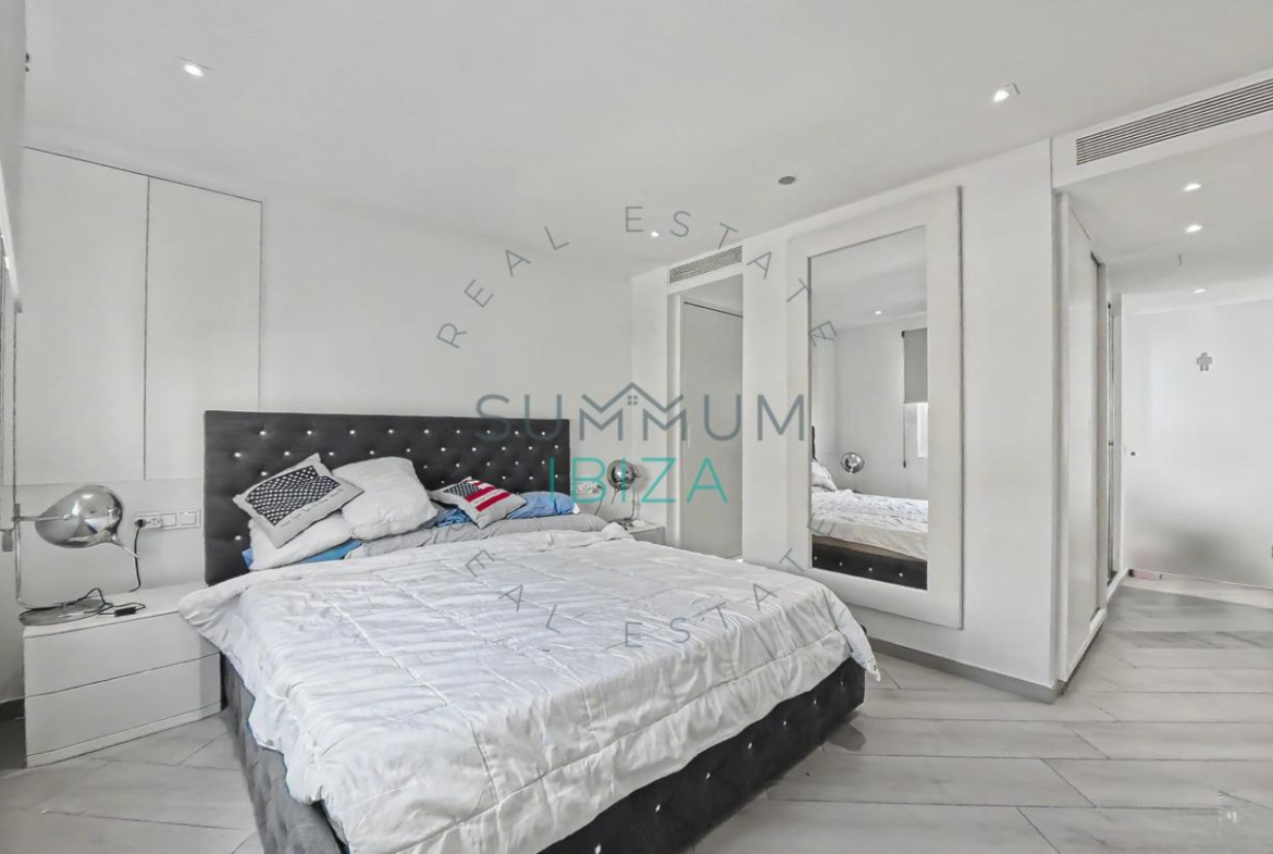 Flat in Eivissa with 94 m2