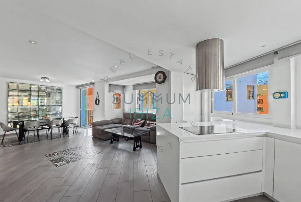 Flat in Eivissa with 94 m2
