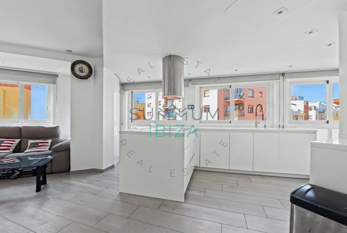 Flat in Eivissa with 94 m2