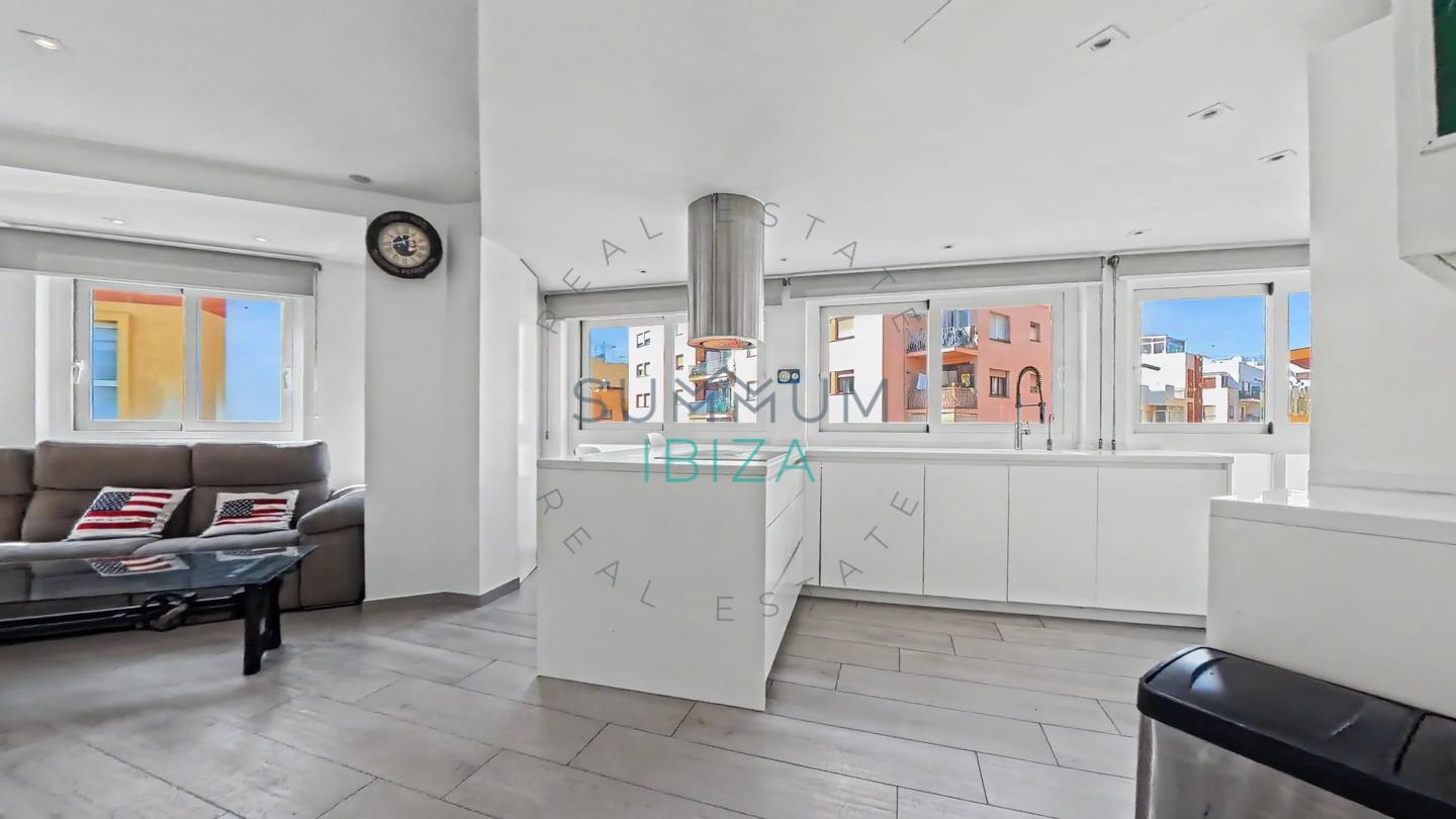 Flat in Eivissa with 94 m2